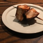 焼き鳥 とりら - 肉厚ジューシー椎茸中