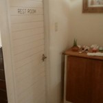 島のごちそう てぃんがーら - トイレ入口