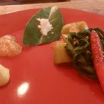 島のごちそう てぃんがーら - 猪ステーキの付け合わせ