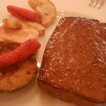 島のごちそう てぃんがーら - 石垣牛の瞬間燻製ステーキ　5,800円