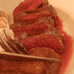 島のごちそう てぃんがーら - 石垣牛の瞬間燻製ステーキ　5,800円