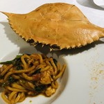 気仙沼産ワタリ蟹のキタッラ　小松菜の菜の花