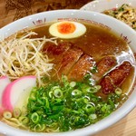 鳥ガラらーめん はれ三 - カツラーメン半チャン