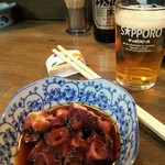 赤兎馬 - サービスのタコの吸盤旨煮