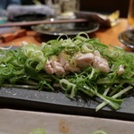 やきとり 正や - 地鶏の蒸し鳥