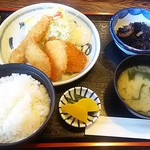 榊屋 - ミックスフライ定食