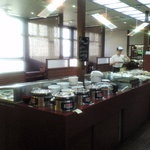 パンダの店と大黒様 御経塚店 - バイキングの食材が置いてあるところです。