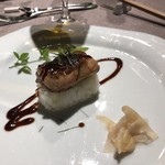 河文 - フォアグラのお寿司