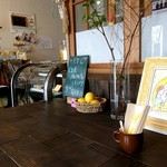 Kafe Remon - 店内の様子①