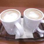 カフェ・ベローチェ - カフェラテ２つ