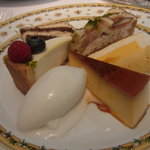 マノワール・ディノ - 