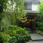 マノワール・ディノ - 