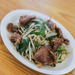 宝来家 - "韭菜炒豬肝（レバニラ、=こみらとぶたきものいためもの）"