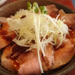 麺屋もろ - ローストポーク丼