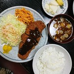 とんかつこぶた 本店 - 