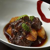 和牛の肉じゃが 山椒風味