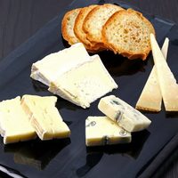 チーズの盛り合わせ