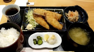 Nihonshunouomasuningyouchouten - 究極のあじフライ定食：1,000円