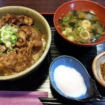 Teppan Yaki Koshitsu Enkai Misono - 伊賀牛炙り丼