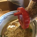 らーめん いまるや - 胡麻をいれて