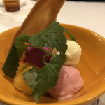 サラマンジェ ドゥ カジノ - 