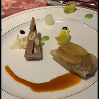 日和庵 - フォアグラとタケノコのパートブリック包みとトリュフ風味のパテカンパーニュプロシュートとじゃが芋のパルフェと共に