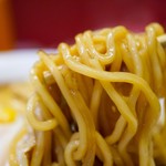 味の龍王 - 麺リフト