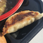 中華蕎麦 とみ田 - 一品香　小餃子1個（中華蕎麦とみ田 富田治presents 最強ラーメン祭）