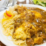 BeBe - 一番人気”カレリアン”カレーとドリアのコラボ680円（スパゲッティ＋100円）