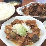 レストラン 倉井 - ホルモンダブル定食(860円)・もつ煮 単品(310円)