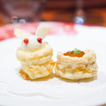 虎幻庭 - フロマージュブランのパイ 自家製のラグーのパイ