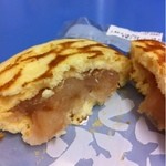 茂助だんご 松屋銀座店 - とら焼き・断面