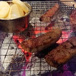 炭火焼肉屋台 たじま屋 - 