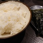 炭火焼肉屋台 たじま屋 - ライス中￥200　韓国のり￥100  