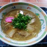 ラーメン倉庫 - 醤油豚骨ラーメン