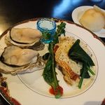 ステーキ・洋食のTANTO屋 - 鯛と魚介のポワレ(牡蠣付き）　2019.3