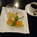 ステーキ・洋食のTANTO屋 - 食後のデザートとドリンク　2019.3