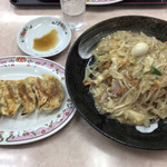 餃子の王将 鈴鹿白子店 - 