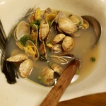 海鮮炭焼処とら太 - 貝あさりの酒蒸し