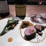 リョウリヤ ステファン パンテル - 赤グラス、肉料理