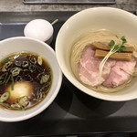 らぁ麺やまぐち - 鶏つけそば+味玉トッピング