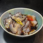 お食事 季節料理 やまいち - なまこ酢（赤ナマコ）