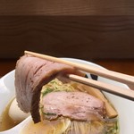 銀座 八五 - チャーシューリフト