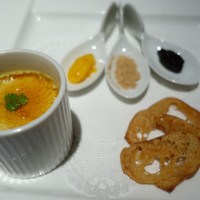 デジーノ - フォアグラのクレーム・キャラメル仕立て