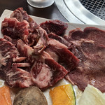 テーブルオーダーバイキング 焼肉 王道 - 