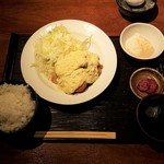 川の音 - 上空からチキン南蛮定食