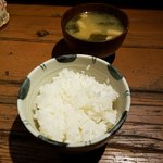 ぐるり赤坂 - ご飯とお味噌汁