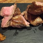 ドノスティア - 大和豚のプランチャ・にんにくのコンフィ