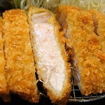 とんかつ 彩かつ - トンカツの断面