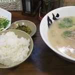 博多ラーメン　膳 - 